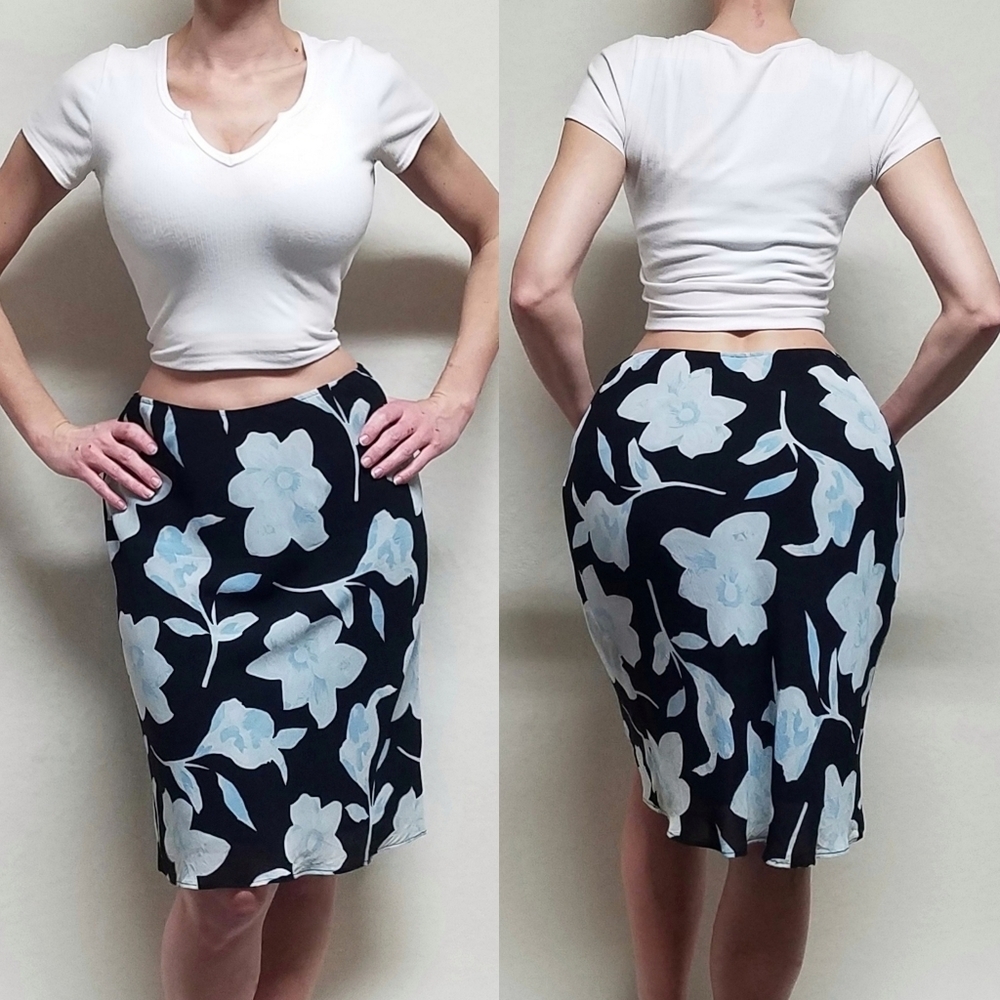 90s Vintage Lapis Black Blue Crinkle Floral Chiffon Mini Slip Skirt L USA Made